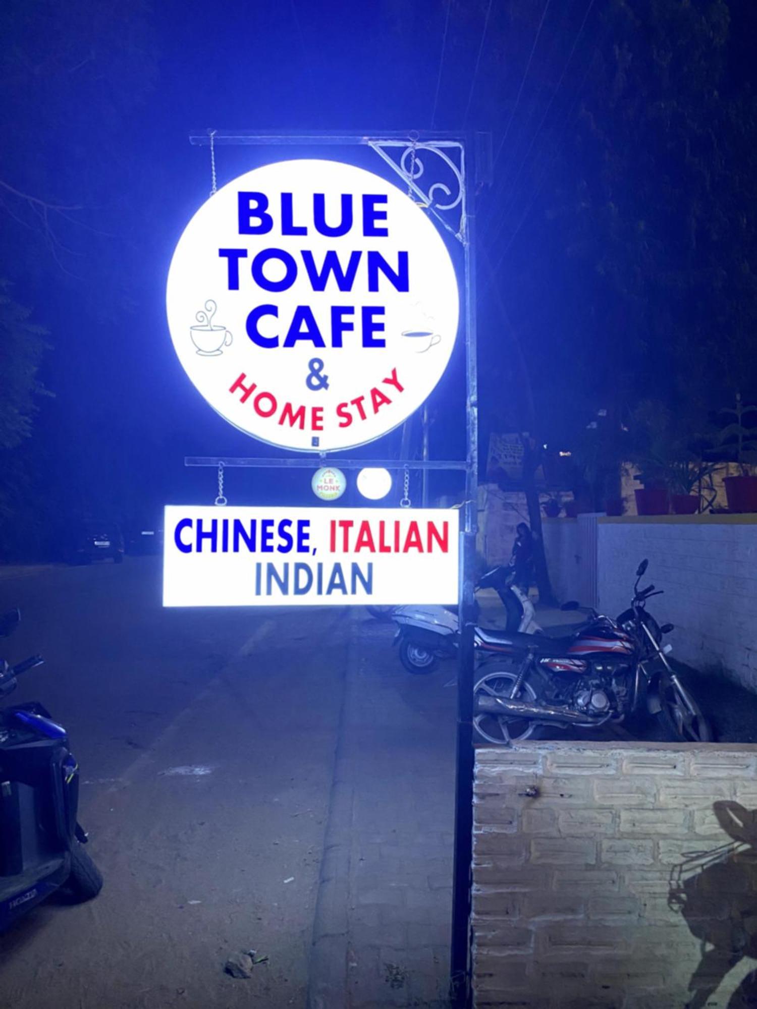 Blue Town Hostel & Cafe Jodhpur  Extérieur photo